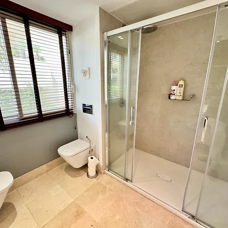 Golf Gardens Luxury Rio Real - Eaw Homes